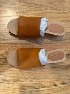 Madewell Women's Tan and Cream Clogs